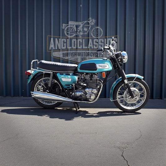 1969 Triumph Trident T150 classic British triple motorcycle — Angloclassics NZ